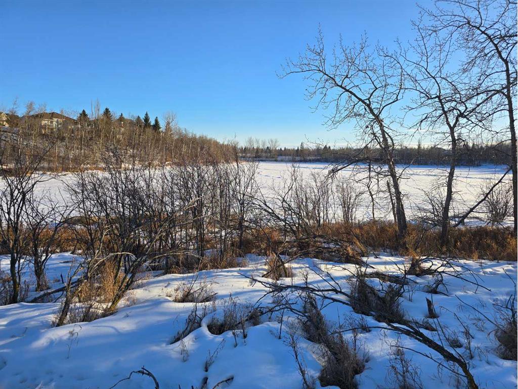 









20


Cranna Lake

Drive,
Lacombe,







AB
T4L 1S5

