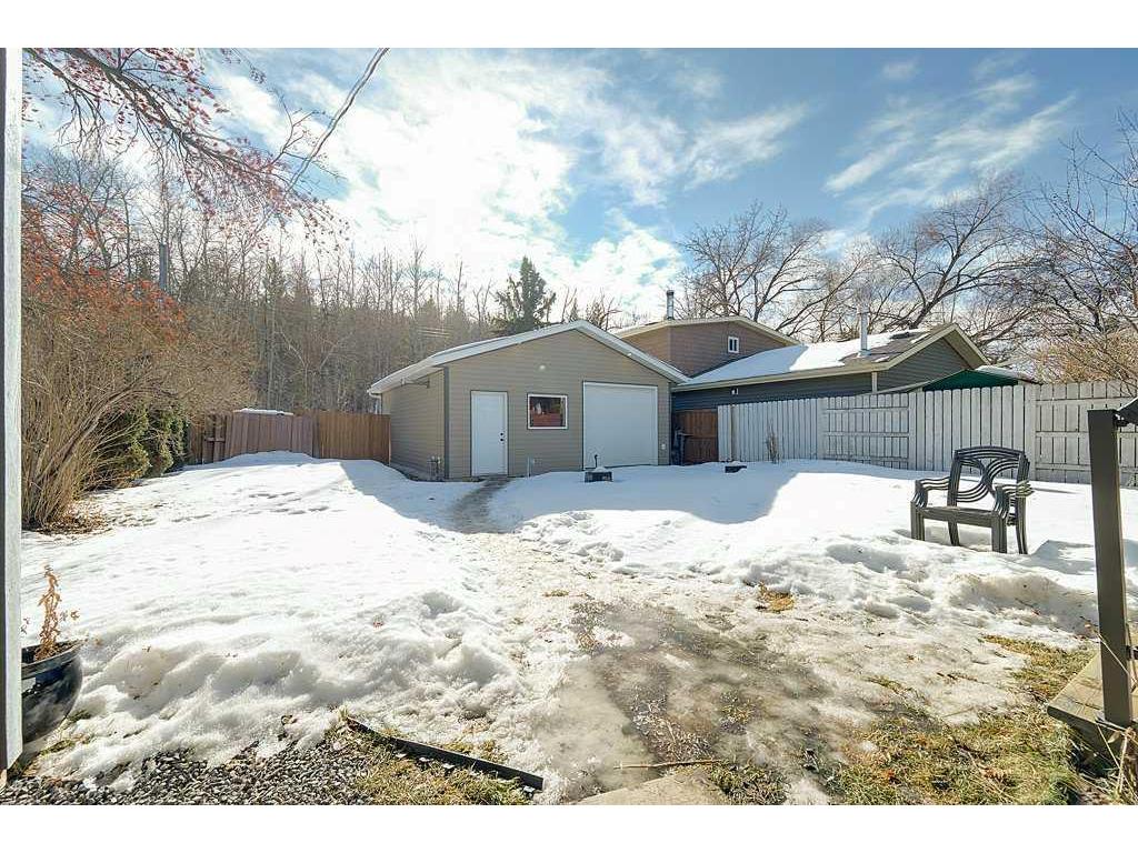









4237


53

Street,
Red Deer,




AB
T4N 2E1


