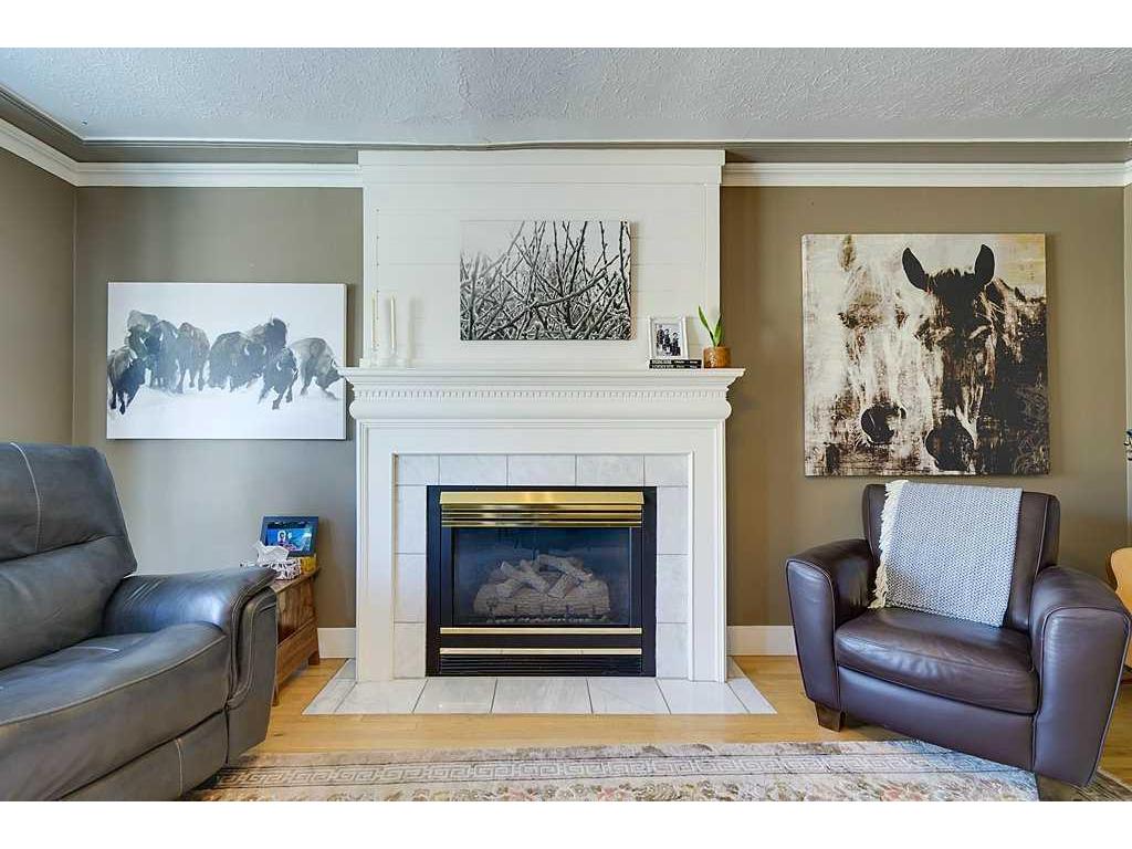 









4237


53

Street,
Red Deer,




AB
T4N 2E1

