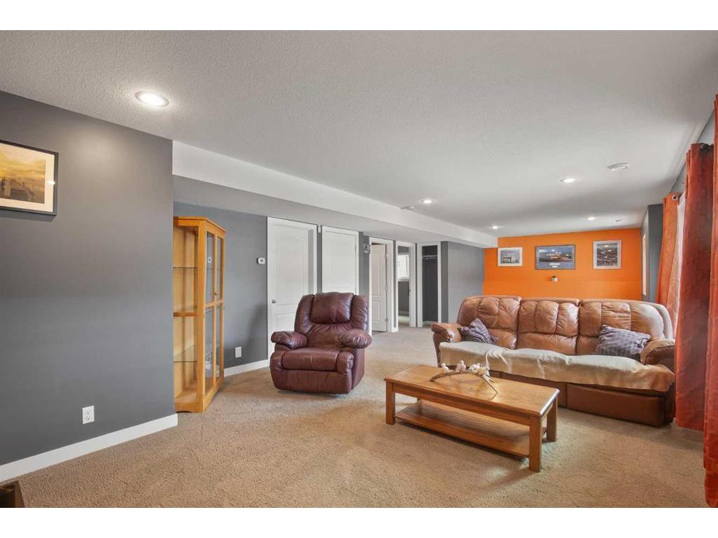 









40


Ebony

Street,
Lacombe,




AB
T4L 0G2

