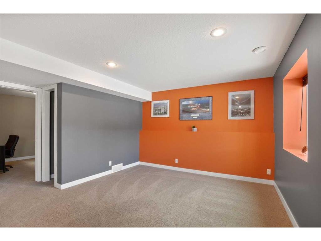 









40


Ebony

Street,
Lacombe,




AB
T4L 0G2


