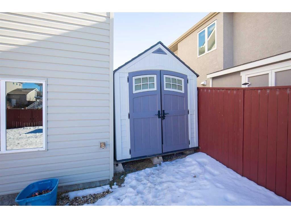 









40


Ebony

Street,
Lacombe,




AB
T4L 0G2

