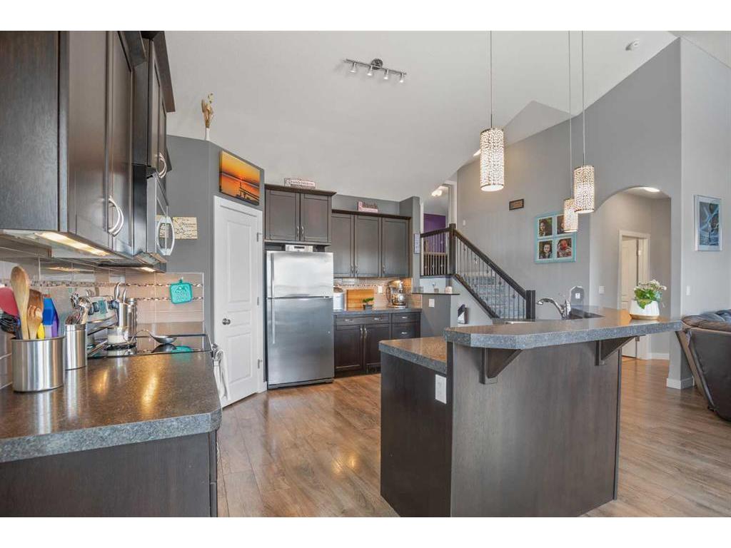 









40


Ebony

Street,
Lacombe,




AB
T4L 0G2

