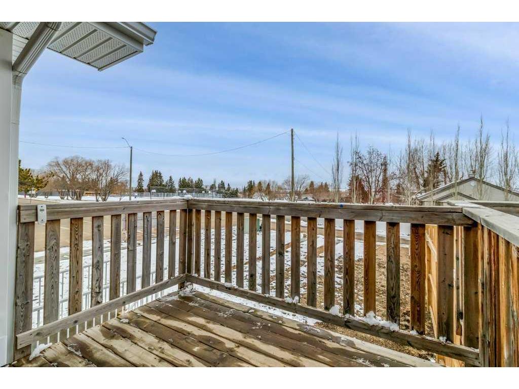 









5502


48A

Street,
Bentley,




AB
T0C 0J0

