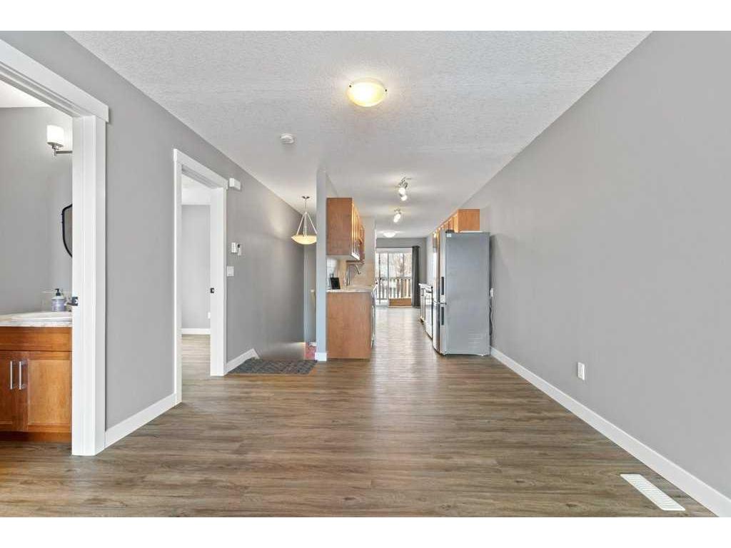 









5502


48A

Street,
Bentley,




AB
T0C 0J0

