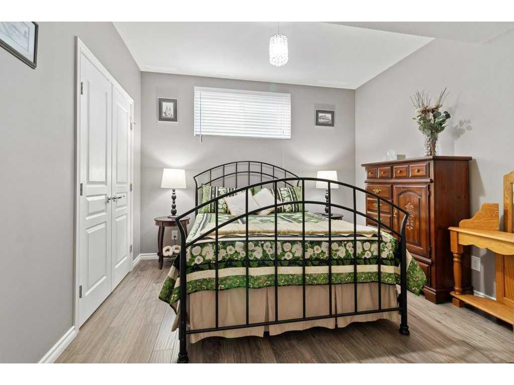 









11


Rosse

Place,
Sylvan Lake,




AB
T4S 0G9

