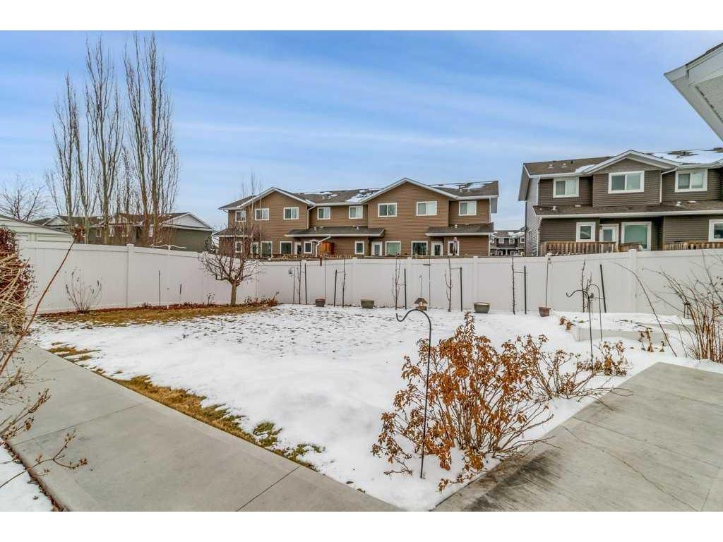









11


Rosse

Place,
Sylvan Lake,




AB
T4S 0G9

