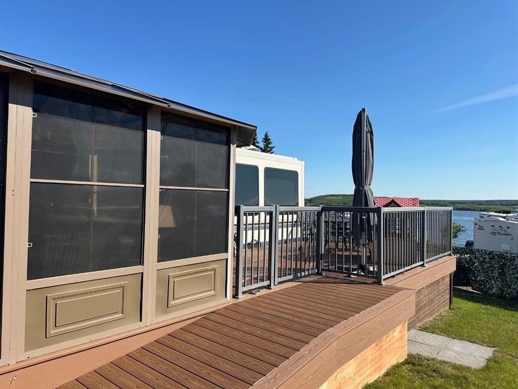 









25054


South Pine Lake Road

, 31,
Rural Red Deer County,




AB
T0M 1R0

