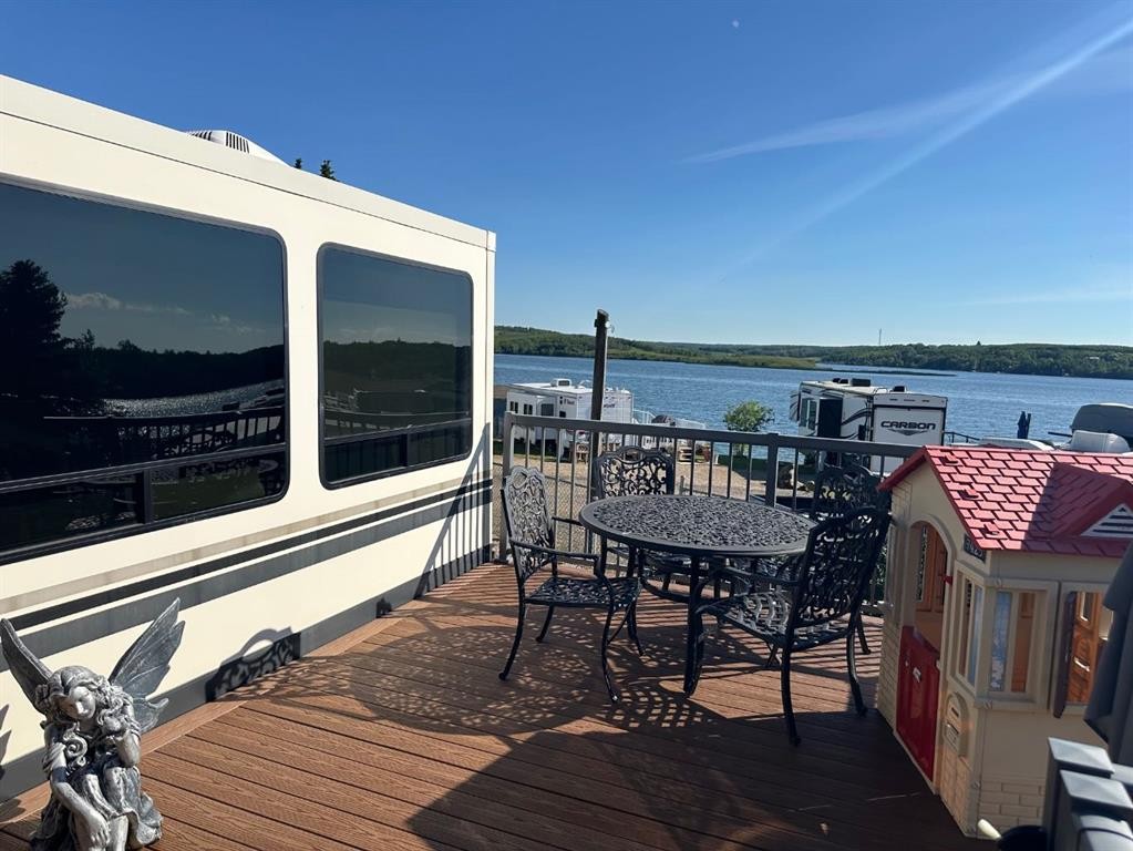 









25054


South Pine Lake Road

, 31,
Rural Red Deer County,




AB
T0M 1R0

