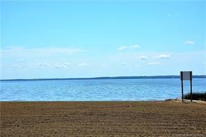 









10032


Township Road 422

, 63B,
Rural Ponoka County,




AB
T4J1V9

