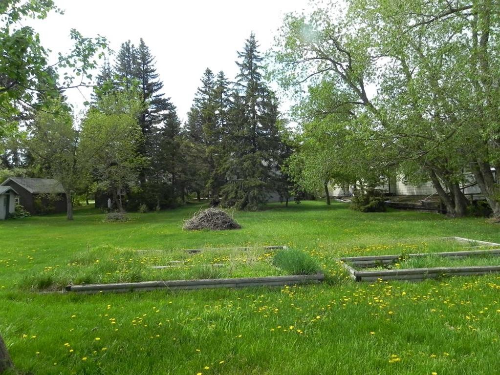 









Oliver


Avenue

, 66,
Gull Lake,




AB
T0C 0J0

