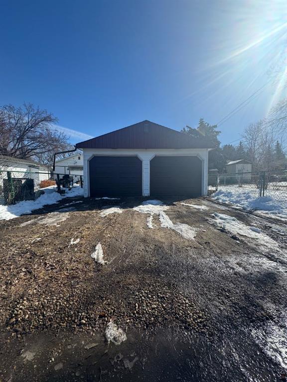 









5214


45

Street,
Camrose,




AB
T4V 1E9

