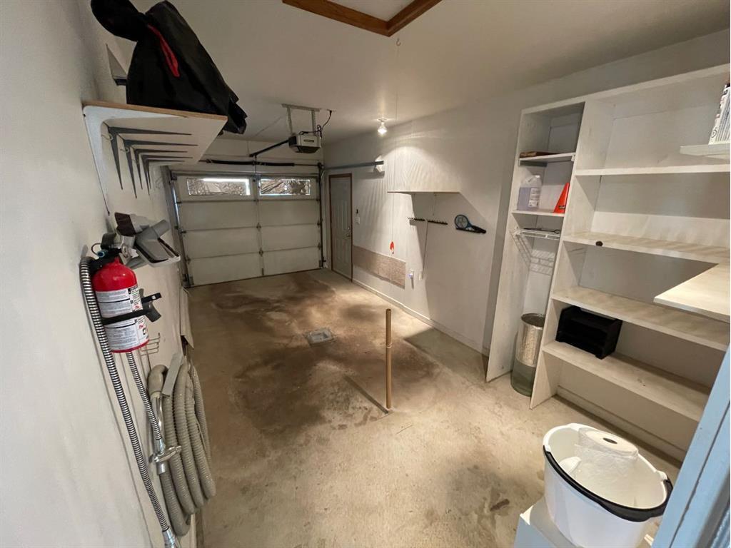 









4821


54

Street, A,
Camrose,




AB
T4V 2A3

