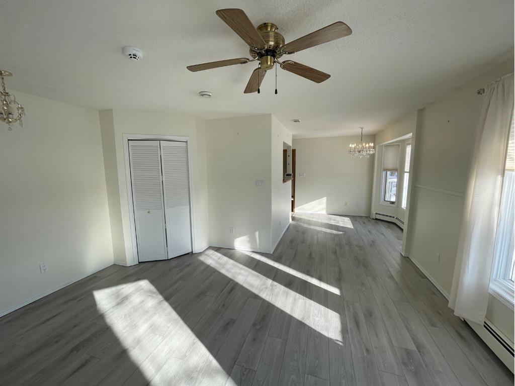 









4821


54

Street, A,
Camrose,




AB
T4V 2A3

