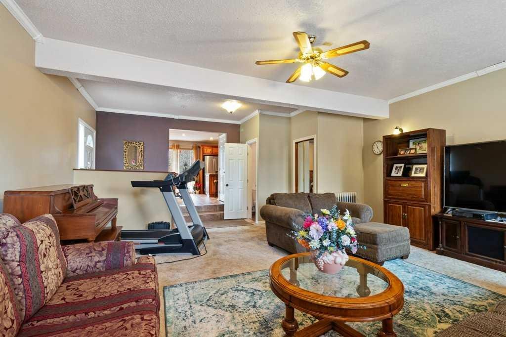 









14-39026


RR 275

,
Linn Valley,




AB
T4S 2A9

