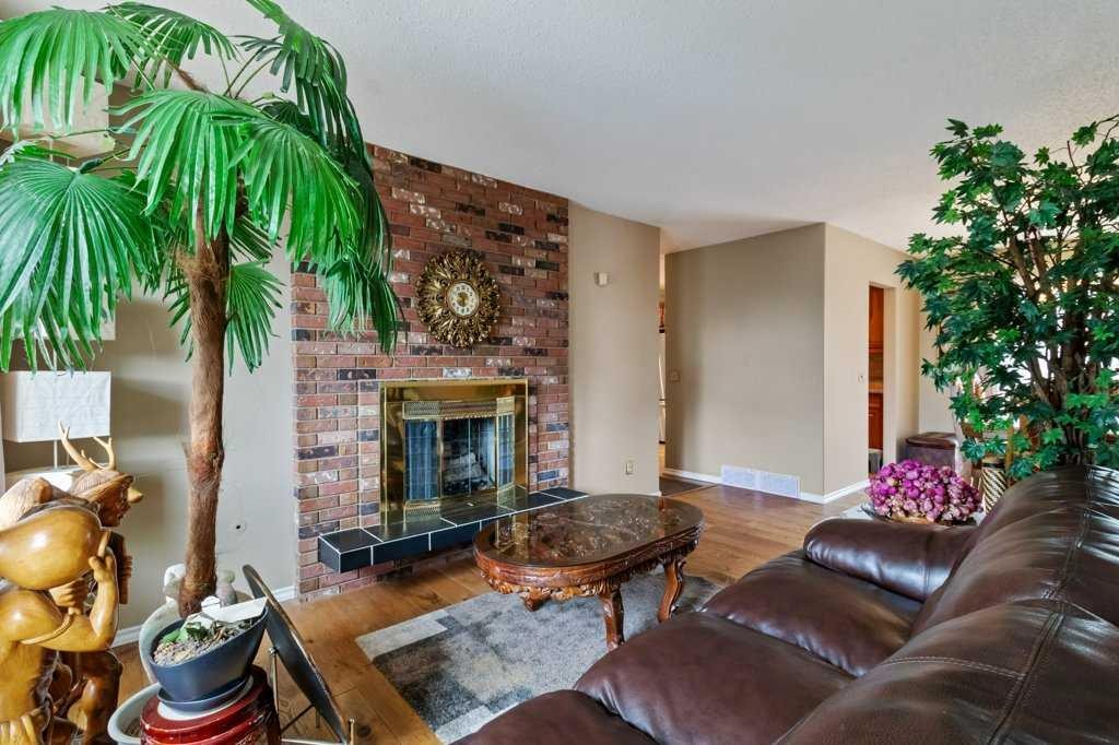 









14-39026


RR 275

,
Linn Valley,




AB
T4S 2A9

