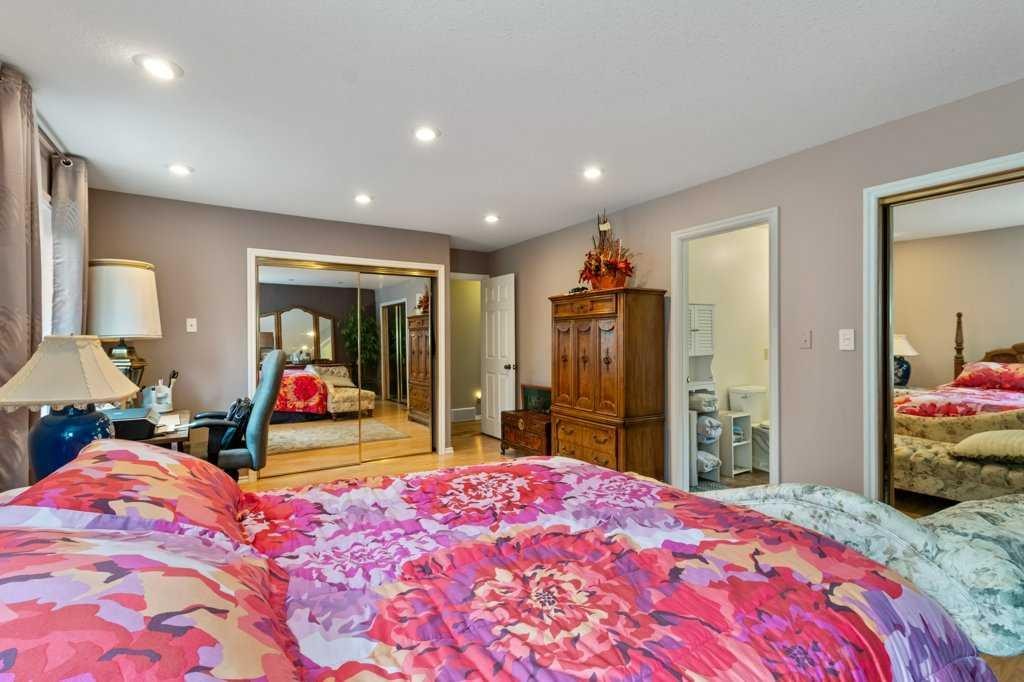 









14-39026


RR 275

,
Linn Valley,




AB
T4S 2A9

