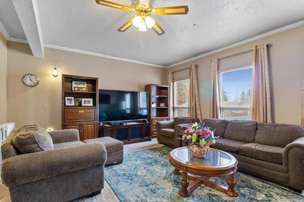 









14-39026


RR 275

,
Linn Valley,




AB
T4S 2A9

