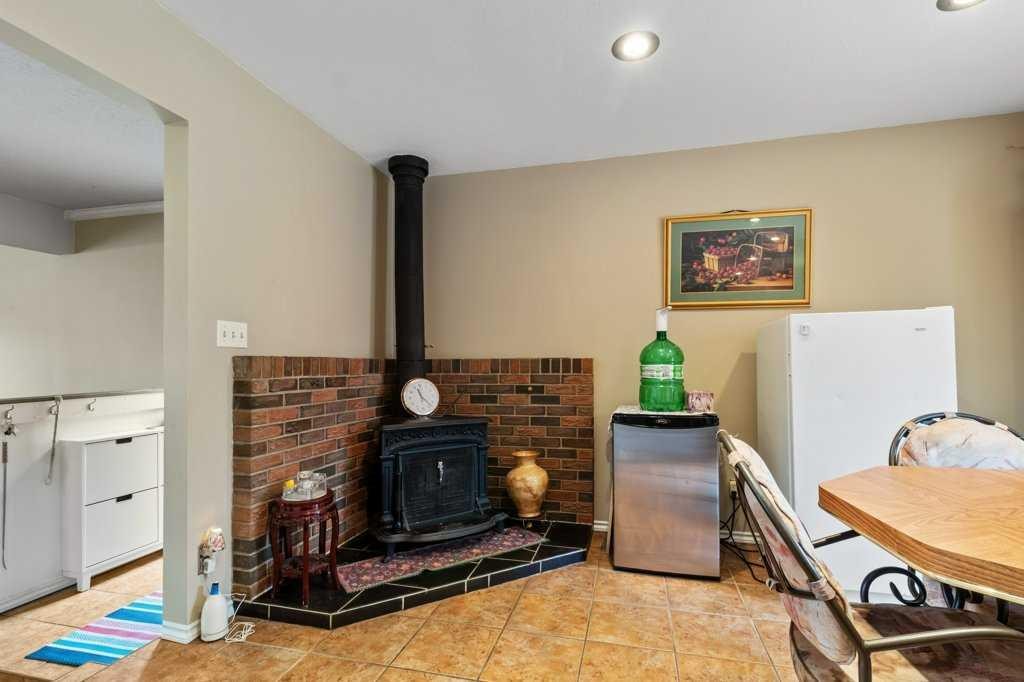 









14-39026


RR 275

,
Linn Valley,




AB
T4S 2A9

