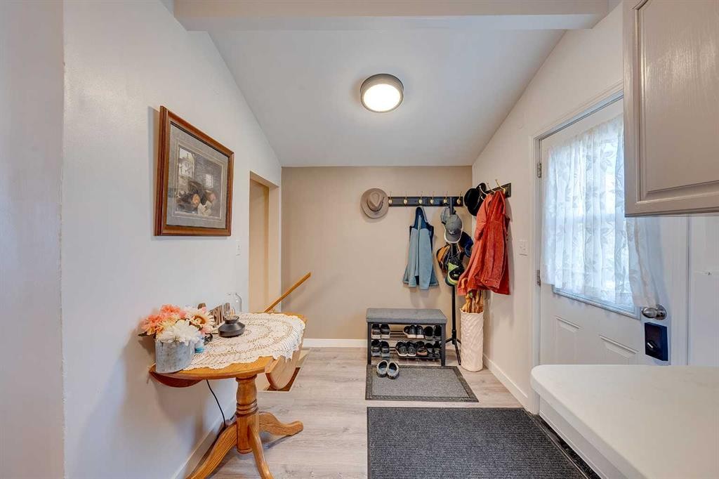 









2026


26

Avenue,
Delburne,




AB
T0M 0V0

