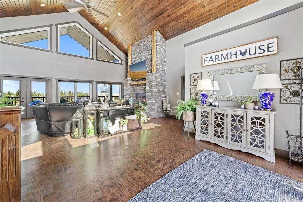 












43532 Range Road 114

,
Rural Flagstaff County,




AB
T0B 2V0

