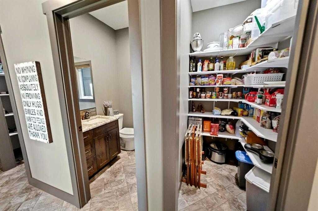 












43532 Range Road 114

,
Rural Flagstaff County,




AB
T0B 2V0

