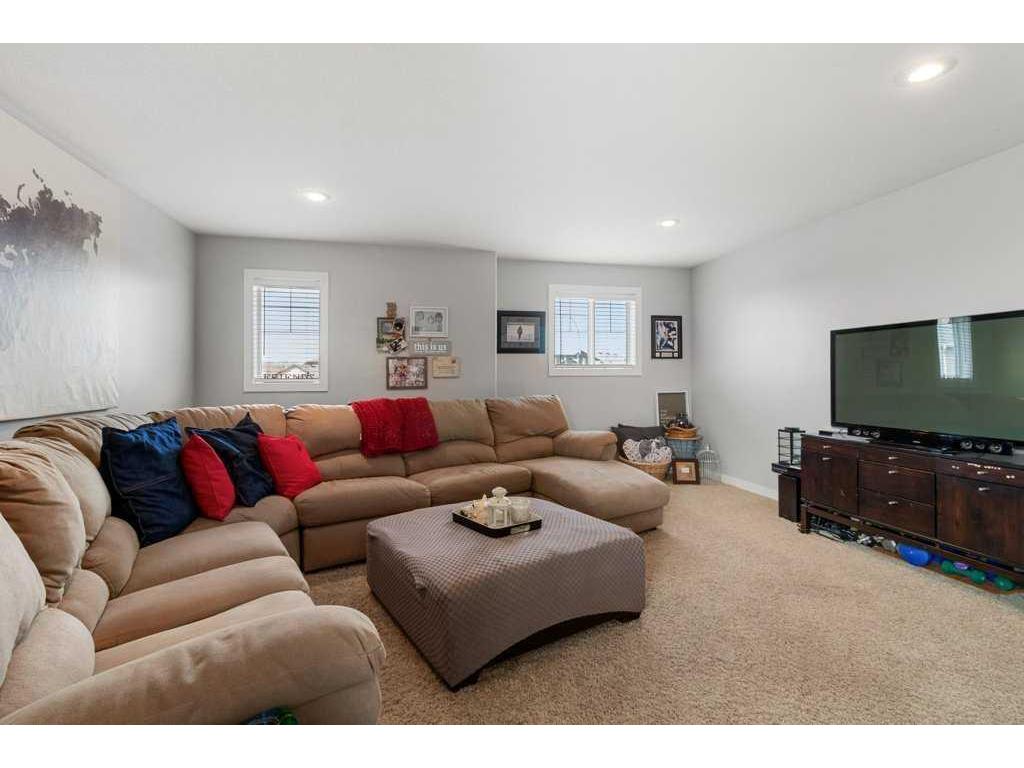 









28


Vig

Place,
Red Deer,




AB
T4R 0E8

