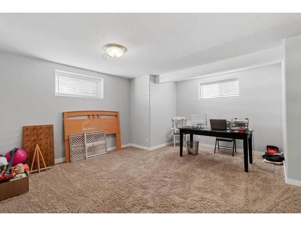









28


Vig

Place,
Red Deer,




AB
T4R 0E8

