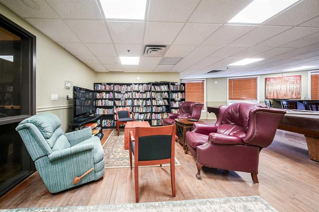 









5040


53

Street, 207,
Sylvan Lake,




AB
T4S 0A1

