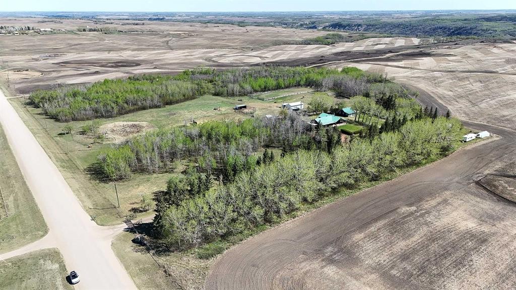 









37559


RR224

,
Rural Red Deer County,




AB
T0M0V0

