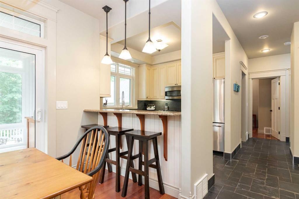 









244


Canal

Street,
Rural Ponoka County,




AB
T4L2N3


