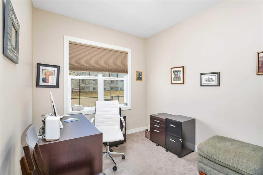 









4920


Beardsley

Avenue,
Lacombe,




AB
T4L0G3

