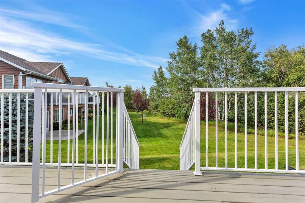 









4920


Beardsley

Avenue,
Lacombe,




AB
T4L0G3

