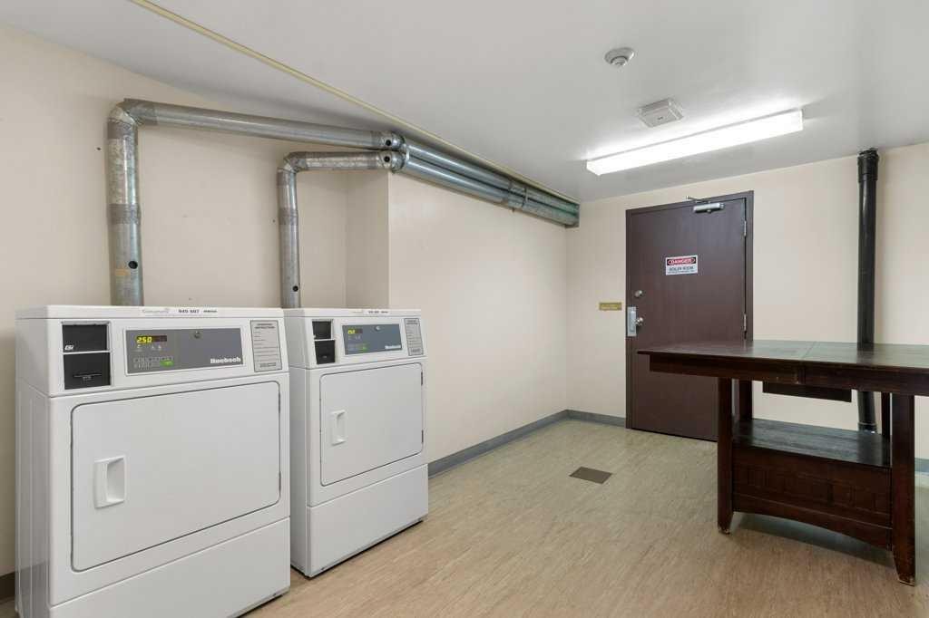 









5502


58A

Street, 104,
Red Deer,




AB
T4N 2M3

