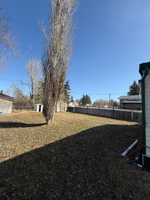 









434


3

Avenue, 434,
Elnora,




AB
T0M0Y0

