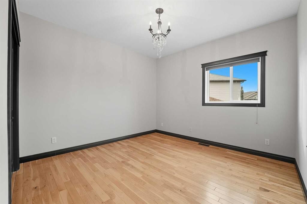









5


Hodgstreet

Place,
Sylvan Lake,




AB
T4S0C5


