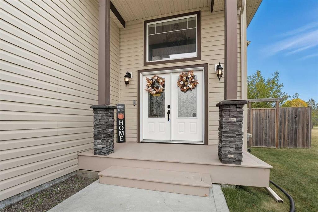 









5


Hodgstreet

Place,
Sylvan Lake,




AB
T4S0C5

