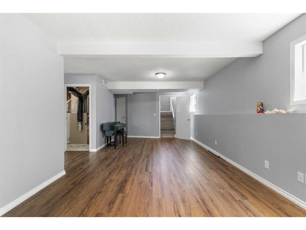 









53


Westglen

Boulevard,
Blackfalds,




AB
T0M 0J0

