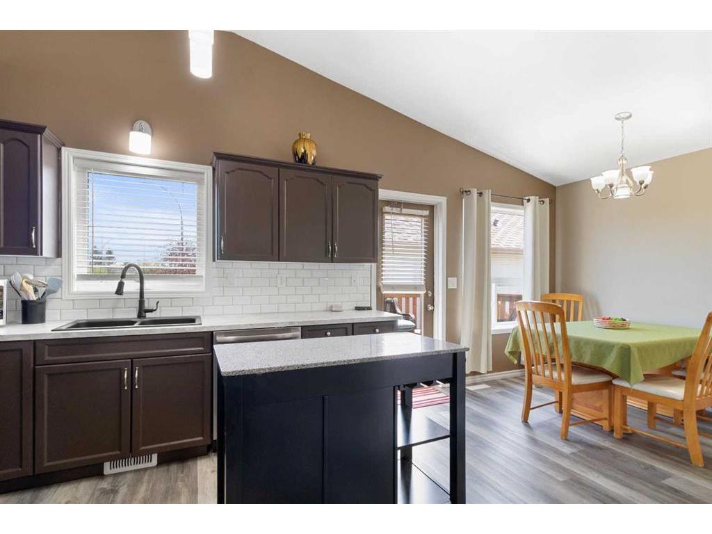 









53


Westglen

Boulevard,
Blackfalds,




AB
T0M 0J0

