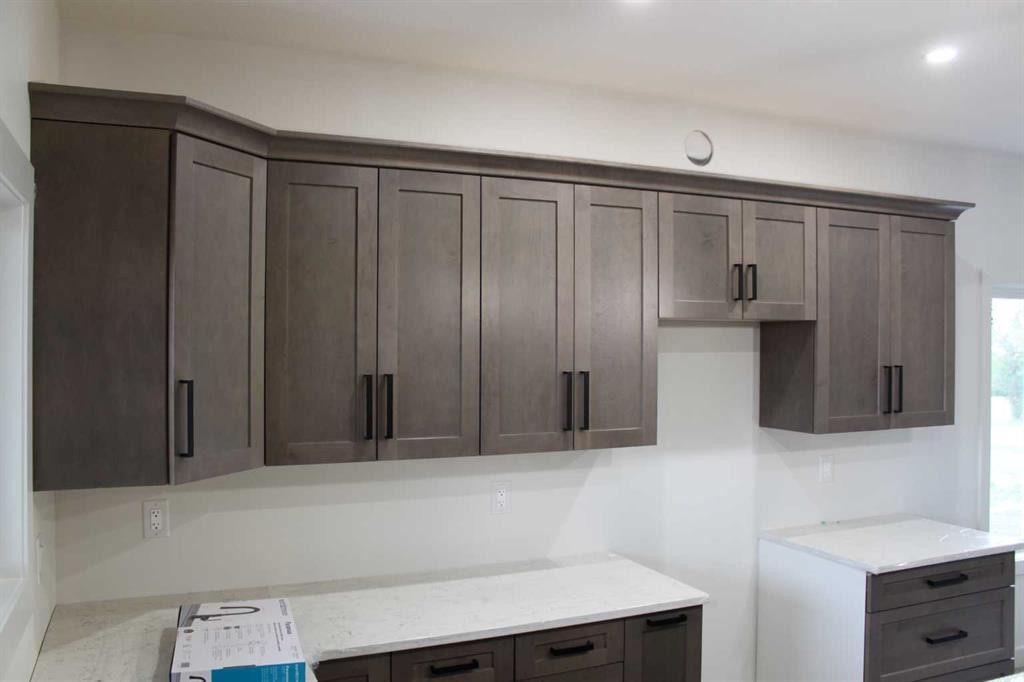 









114


Alberta

Street,
Kingman,




AB
T0B2M0

