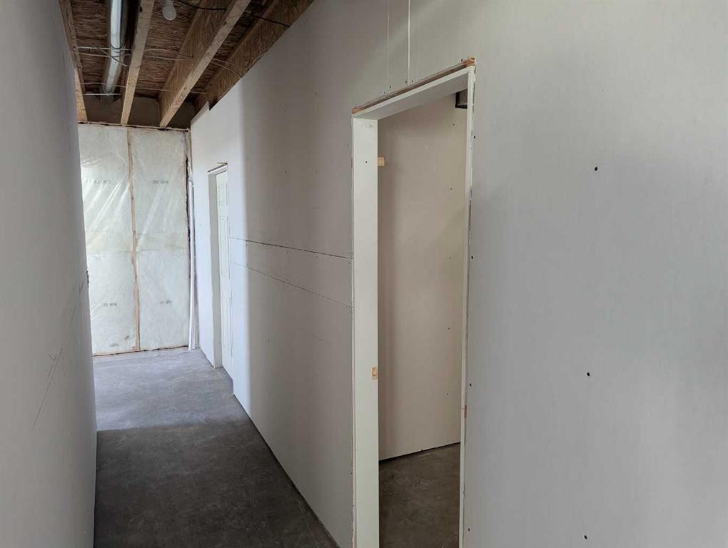 









114


Alberta

Street,
Kingman,




AB
T0B2M0

