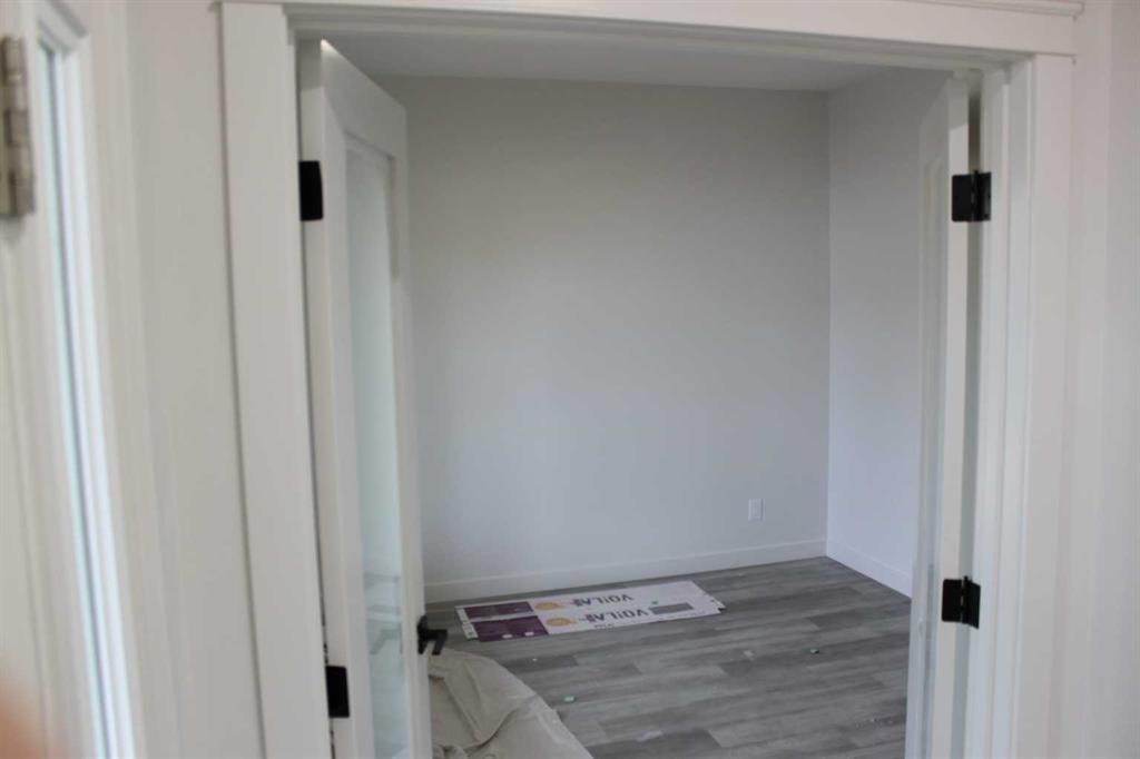 









114


Alberta

Street,
Kingman,




AB
T0B2M0

