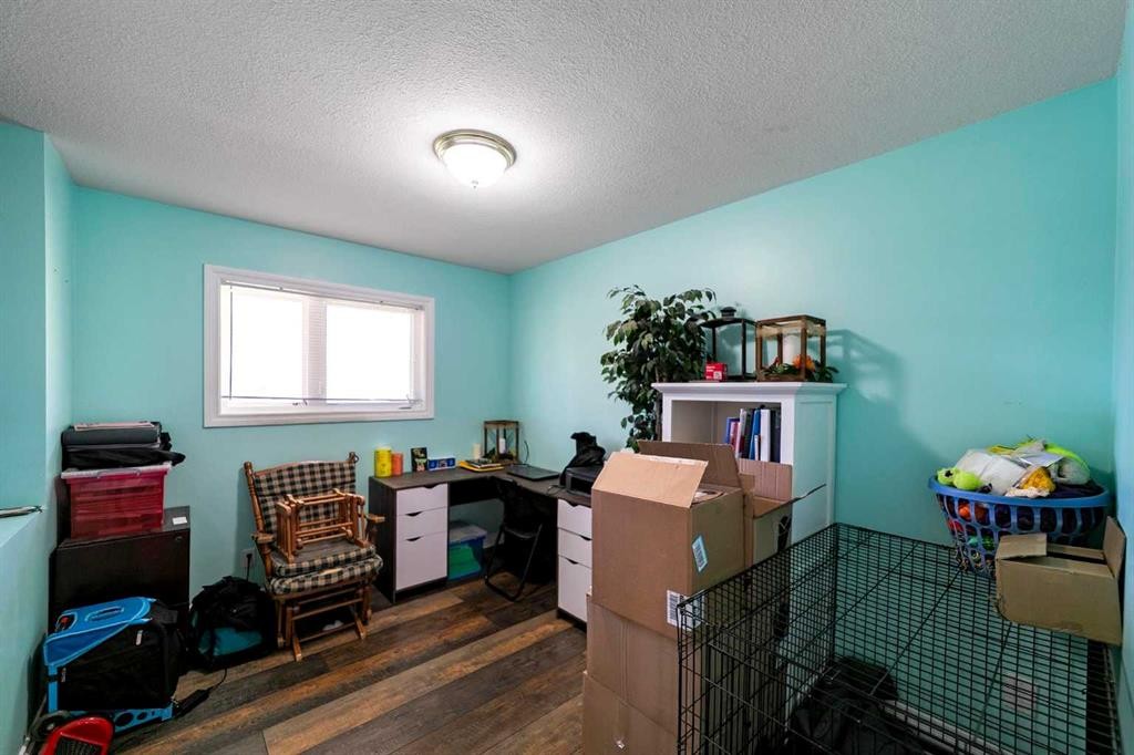 









5419


53

Street,
Camrose,




AB
T4V4N6

