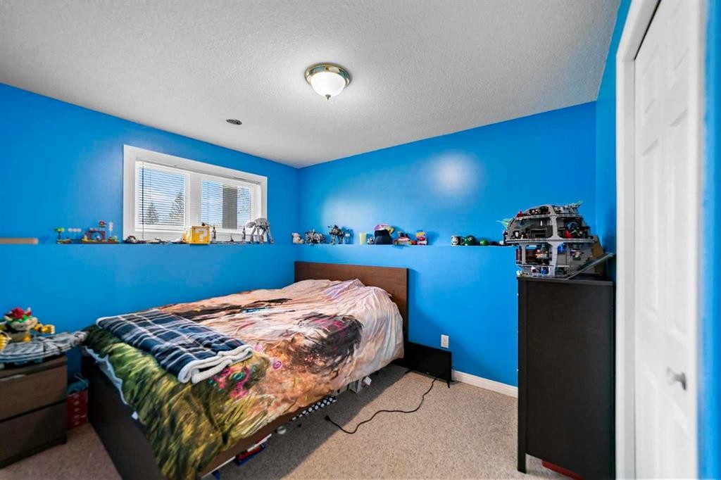 









5419


53

Street,
Camrose,




AB
T4V4N6

