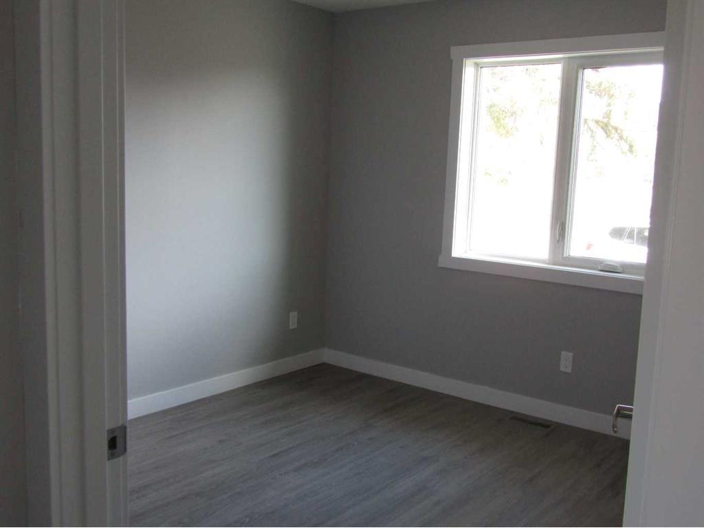 









4625


52

Avenue,
Rimbey,




AB
T0C 2J0

