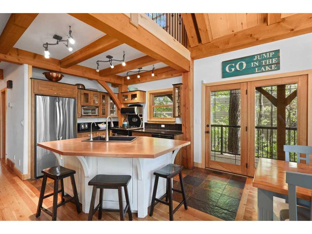 









276


Canal

Street,
Rural Ponoka County,




AB
T0C 2J0

