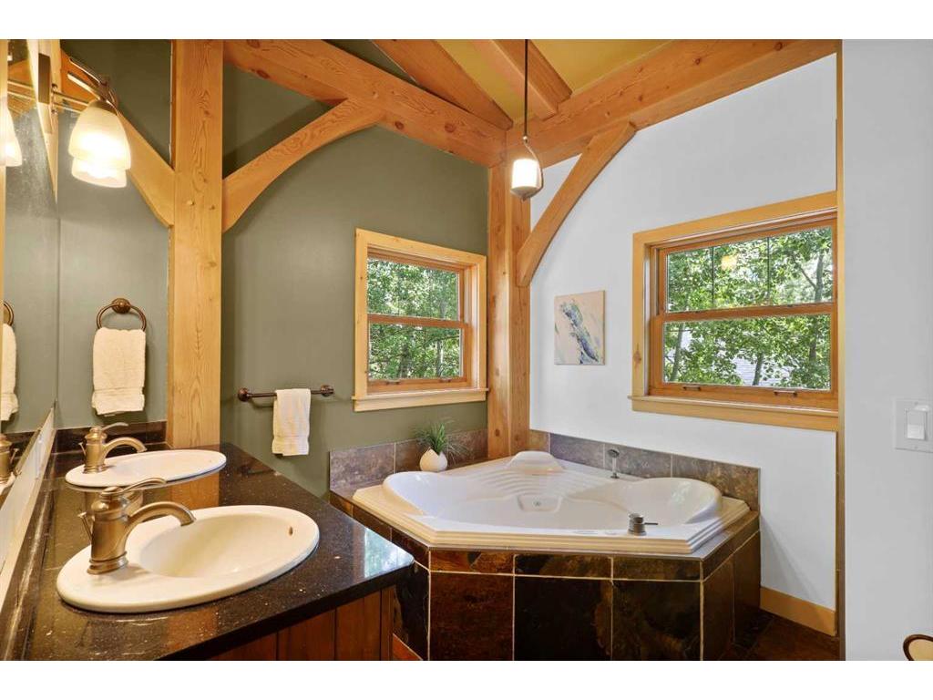 









276


Canal

Street,
Rural Ponoka County,




AB
T0C 2J0


