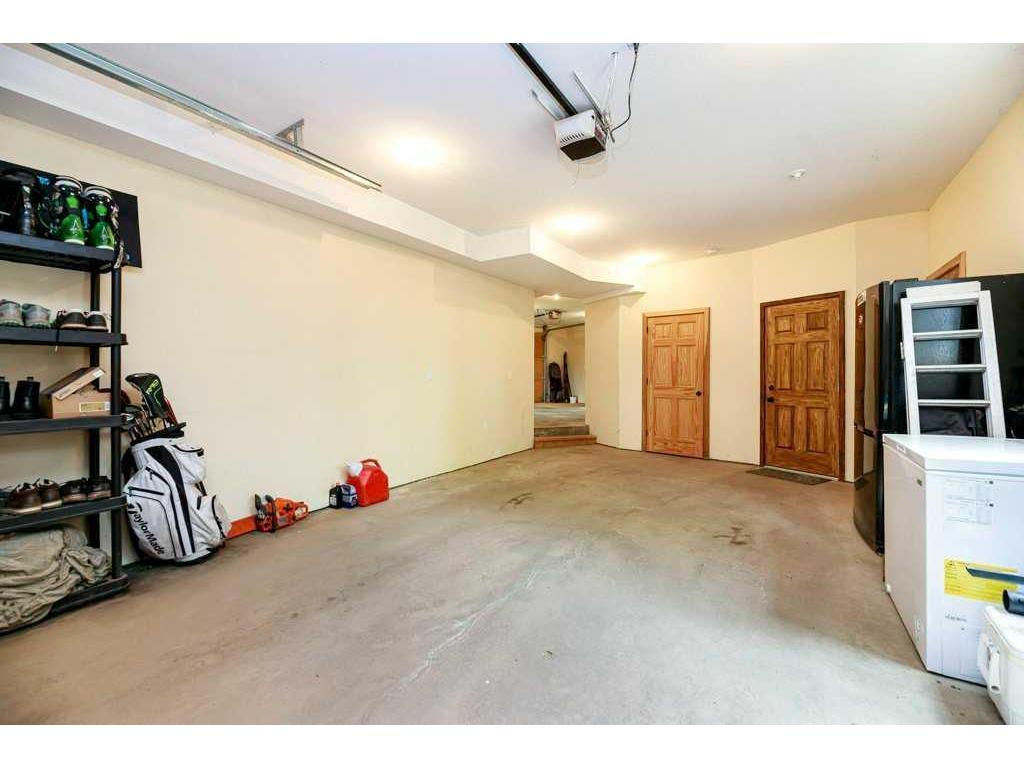 









276


Canal

Street,
Rural Ponoka County,




AB
T0C 2J0


