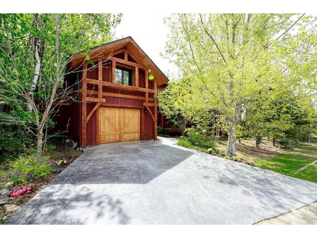 









276


Canal

Street,
Rural Ponoka County,




AB
T0C 2J0

