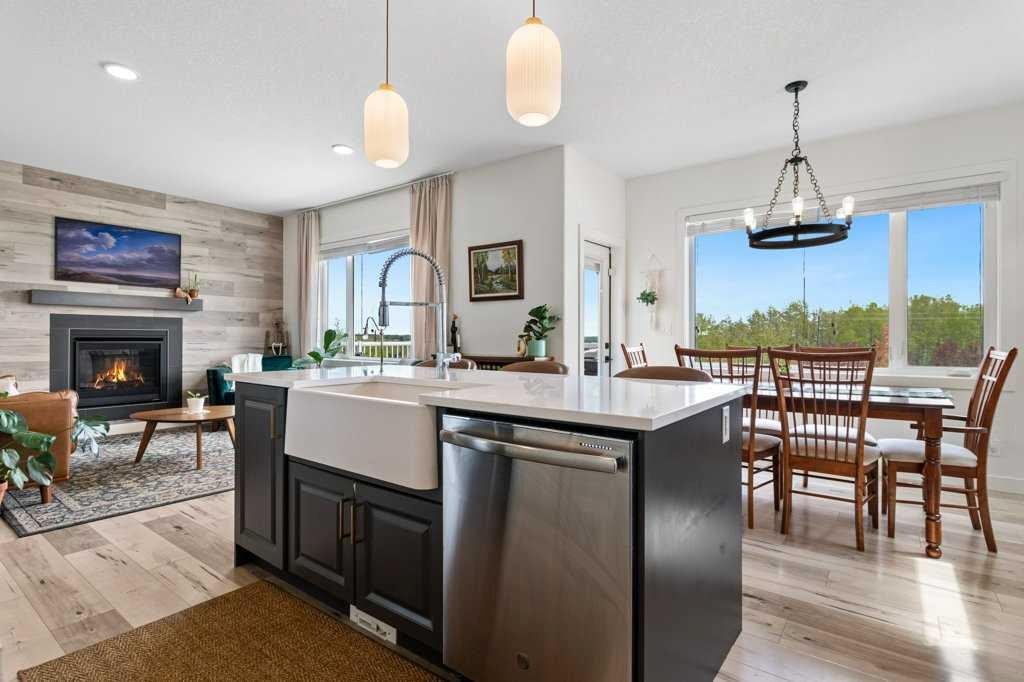 









43


Victor

Close,
Sylvan Lake,




AB
T4S 0P4

